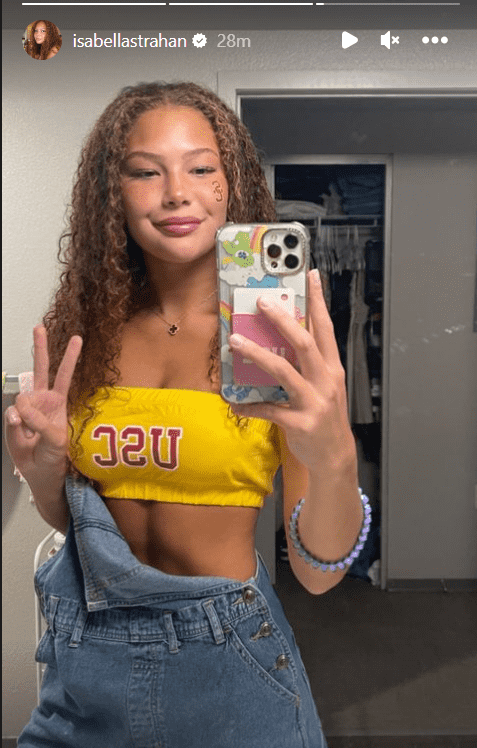 Isabella Strahan shares look into her new college life at USC (@isabellastrahan/Instagram)