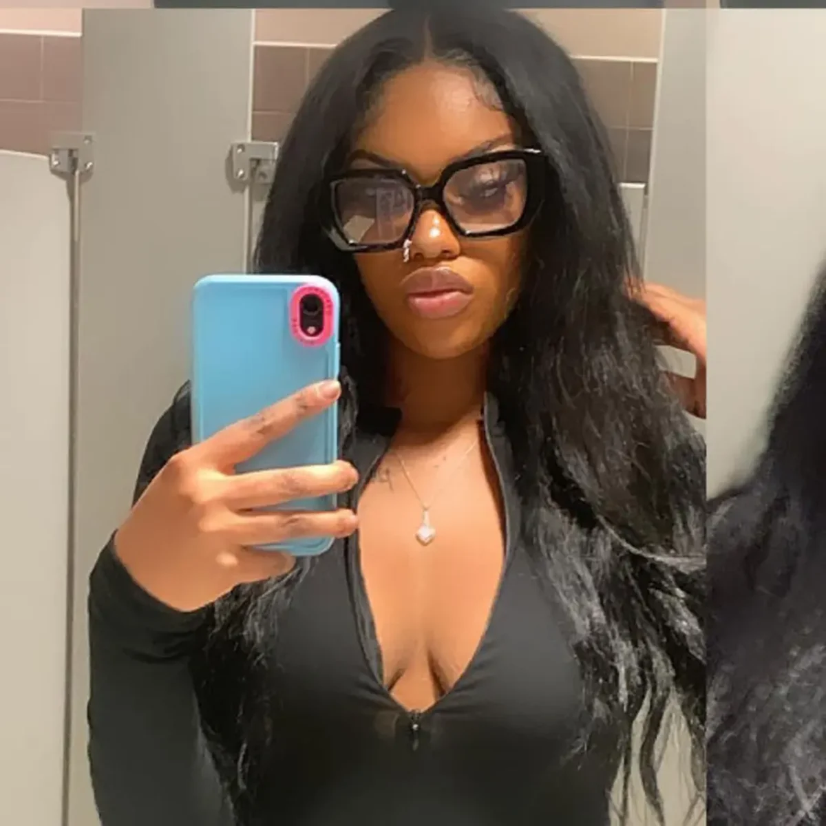 Dejah Hood had come over to Jamaurea Jermaine Britton's apartment to help him pack for a move and brought a 1-year-old she was babysitting with her (FB)
