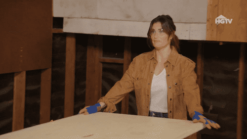 Idina Menzel on 'Celebrity IOU' Season 4 Part 2 (HGTV)