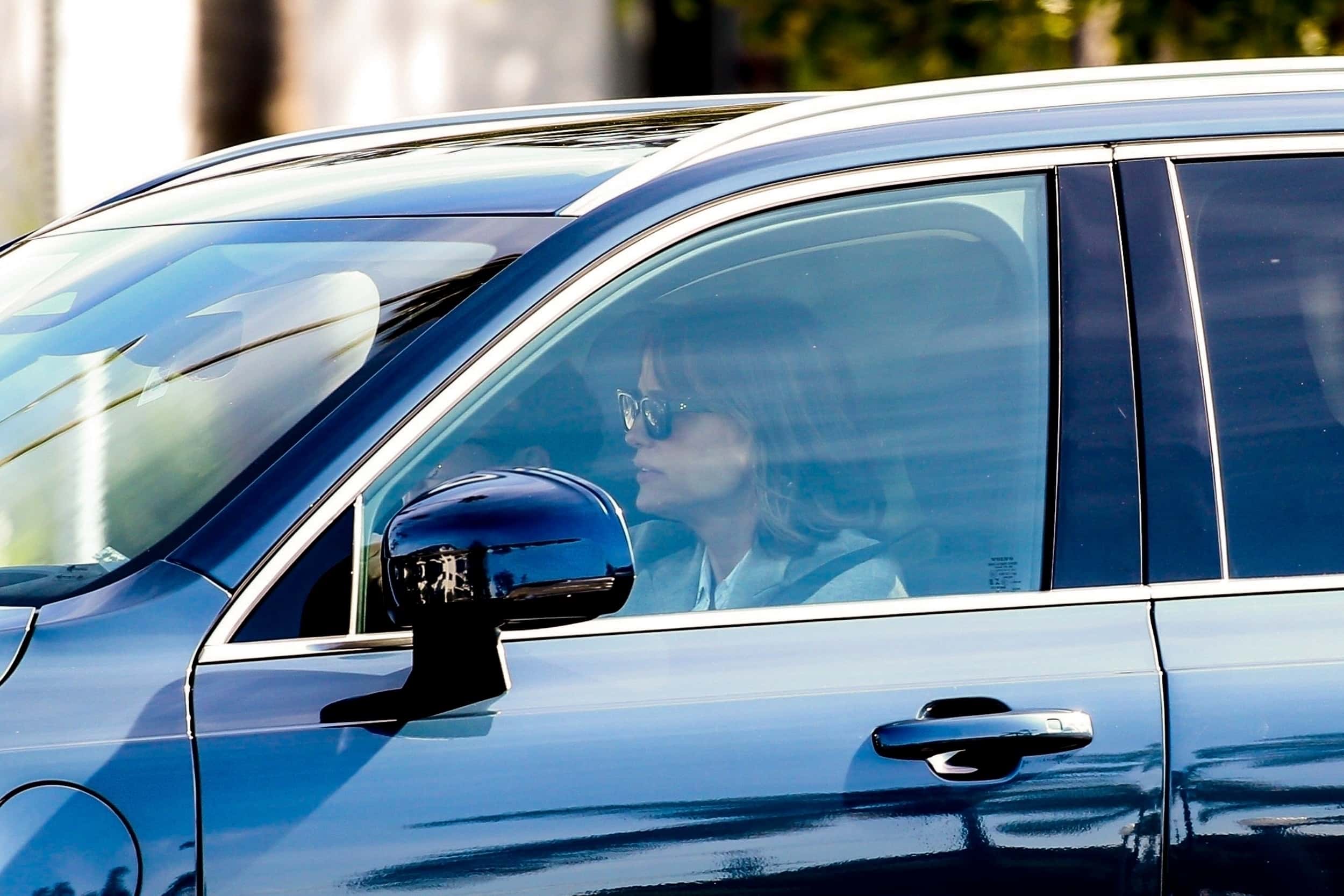 In the same vicinity as JLo and Ben, Jennifer Garner was also pictured arriving in a sleek vehicle on April 20 (backgrid)  

