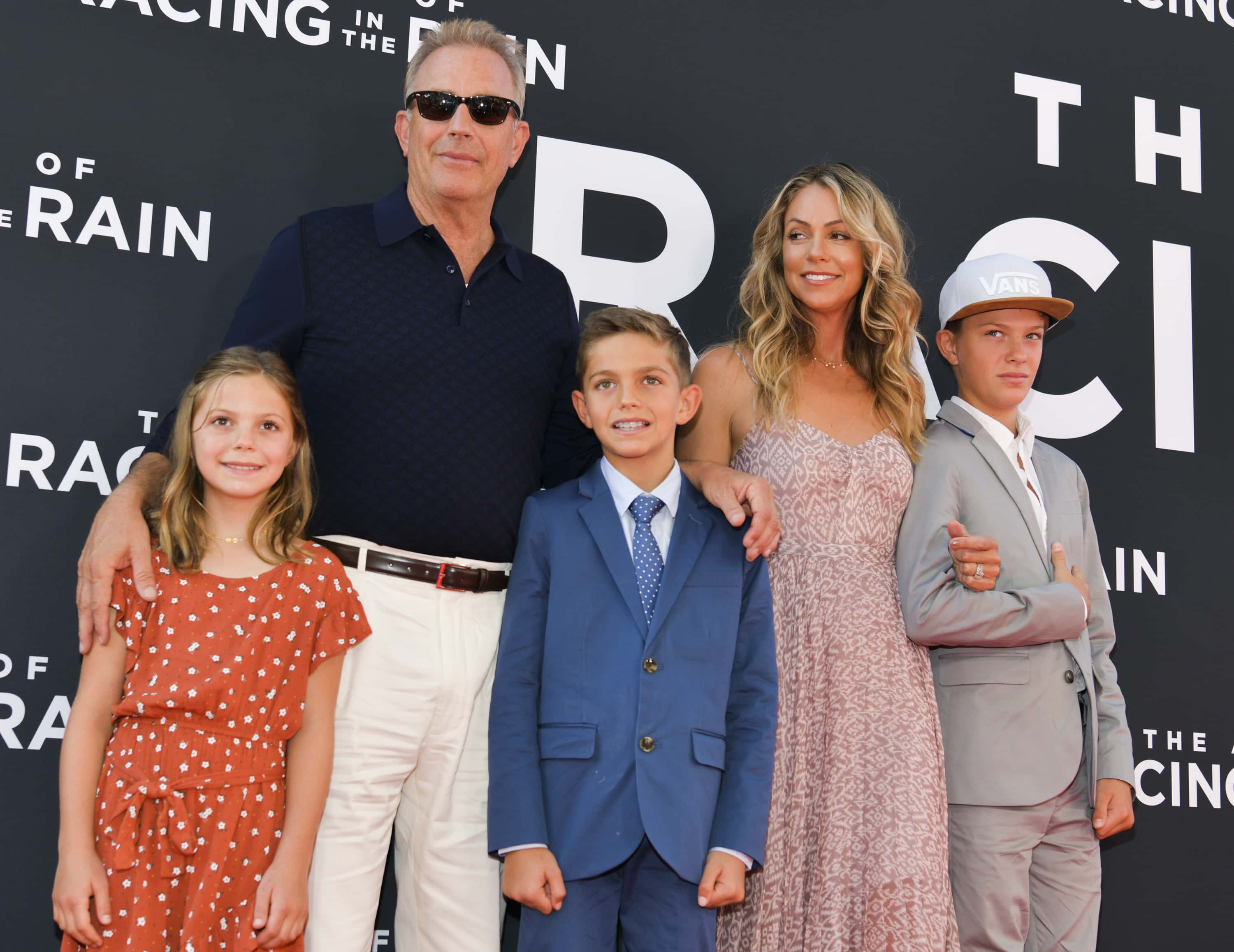  (L-R) Grace Avery Costner, Kevin Costner, Hayes Logan Costner, Christine Baumgartner, and Cayden Wyatt Costner attend the premiere of 20th Century Fox's 