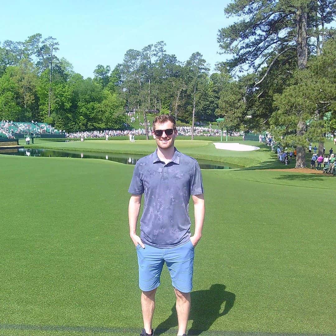 Alex Chapman is a software sales specialist and an adventure enthusiast (Instagram/@ajchapman20)