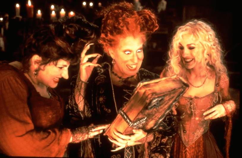 Bette Midler, Sarah Jessica Parker, and Kathy Najimy in Hocus Pocus (1993) (