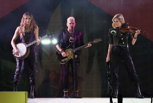 (L to R) Emily Strayer, Natalie Maines and Martie Maguire of The Chicks perform at Northwell Health at Jones Beach Theater on July 02, 2022 in Wantagh, New York.