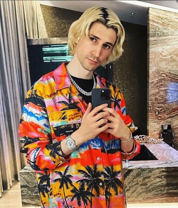 YourRAGE called xQc as his only competition for the award (@xqcow1/Instagram)