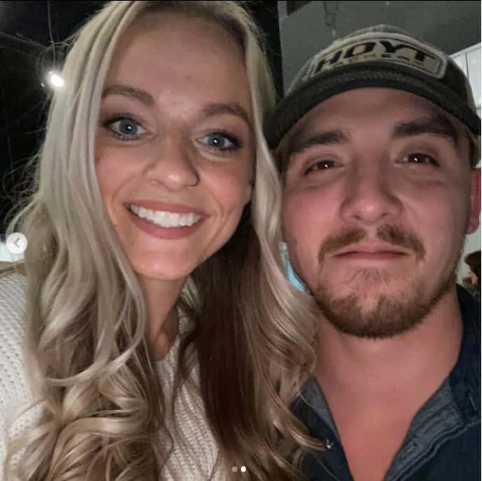 Mackenzie says it won't work out anymore (Photo: Mackenzie/Instagram)