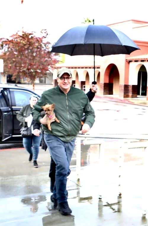 Brendan Fraser out for a day with his pooch. (Photo: Backgrid)