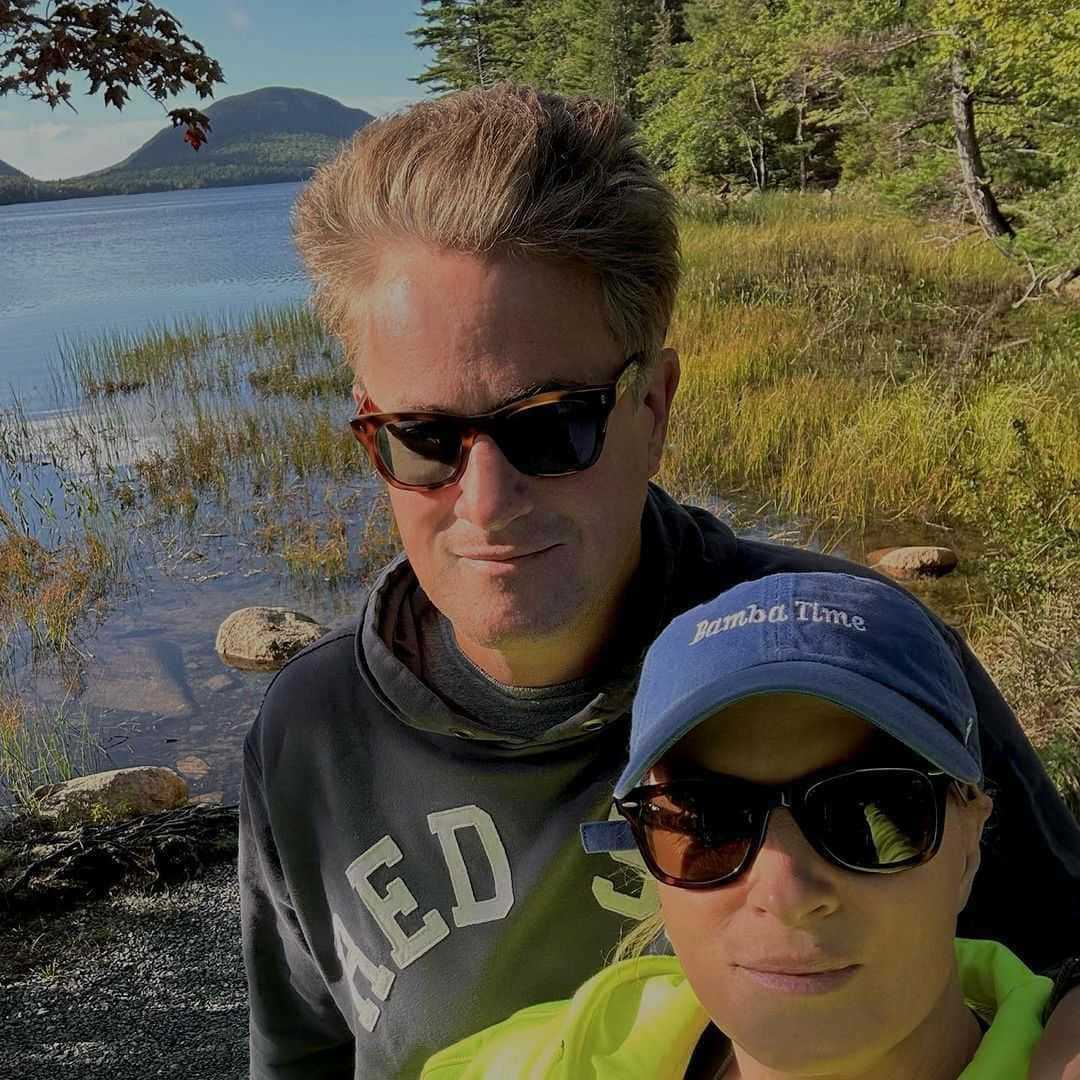 Mika Brzezinski shares a selfie with Joe Scarborough from Maine (Instagram/@mikabrzezinski)