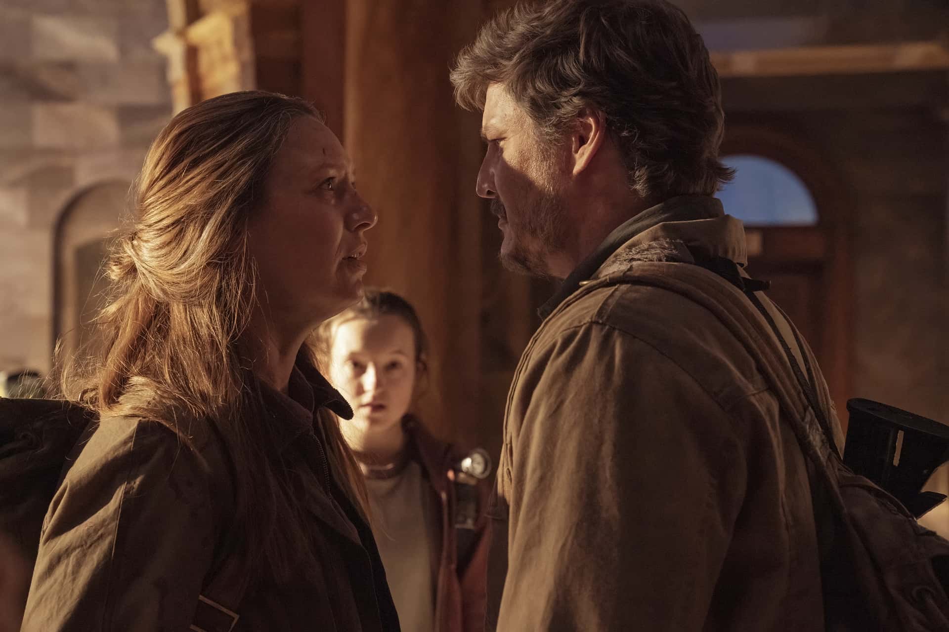 Anna Torv (Tess), Pedro Pascal (Joel), and Bella Ramsey (Ellie) in 'The Last of Us' (HBO)