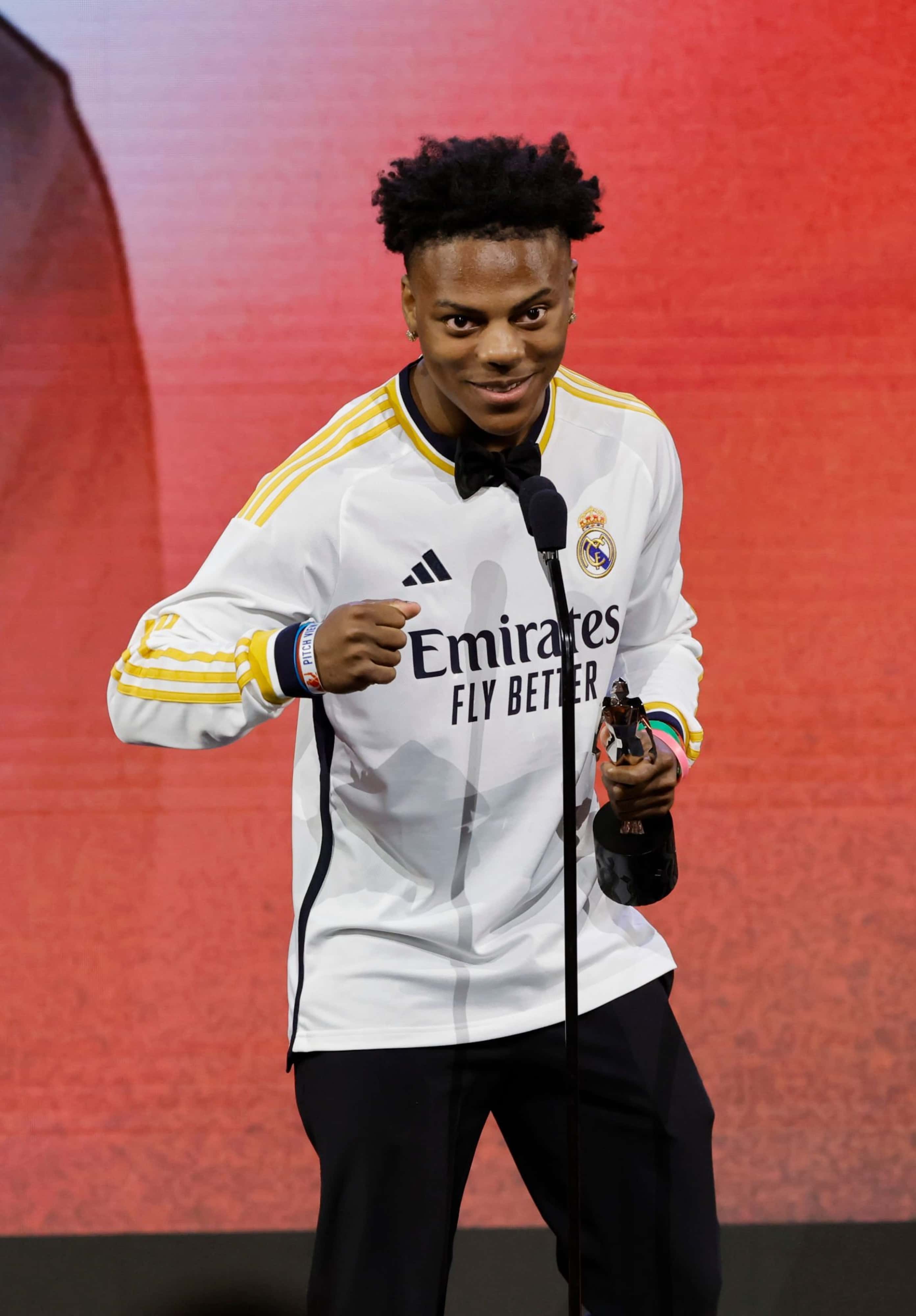 IShowSpeed won 'Variety streamer of the year' award 2023 during streamy awards (@infinitemadrid/Twitter)