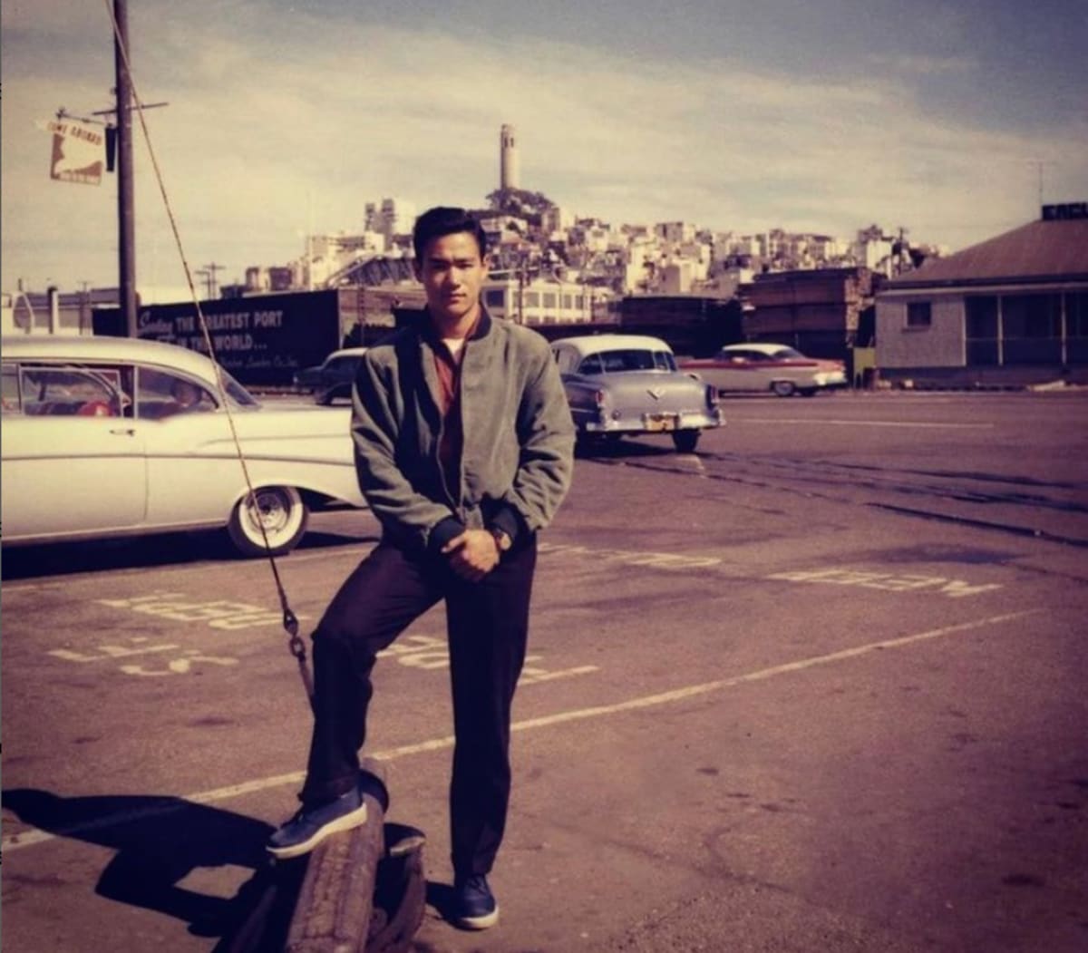 (@brucelee/Instagram)