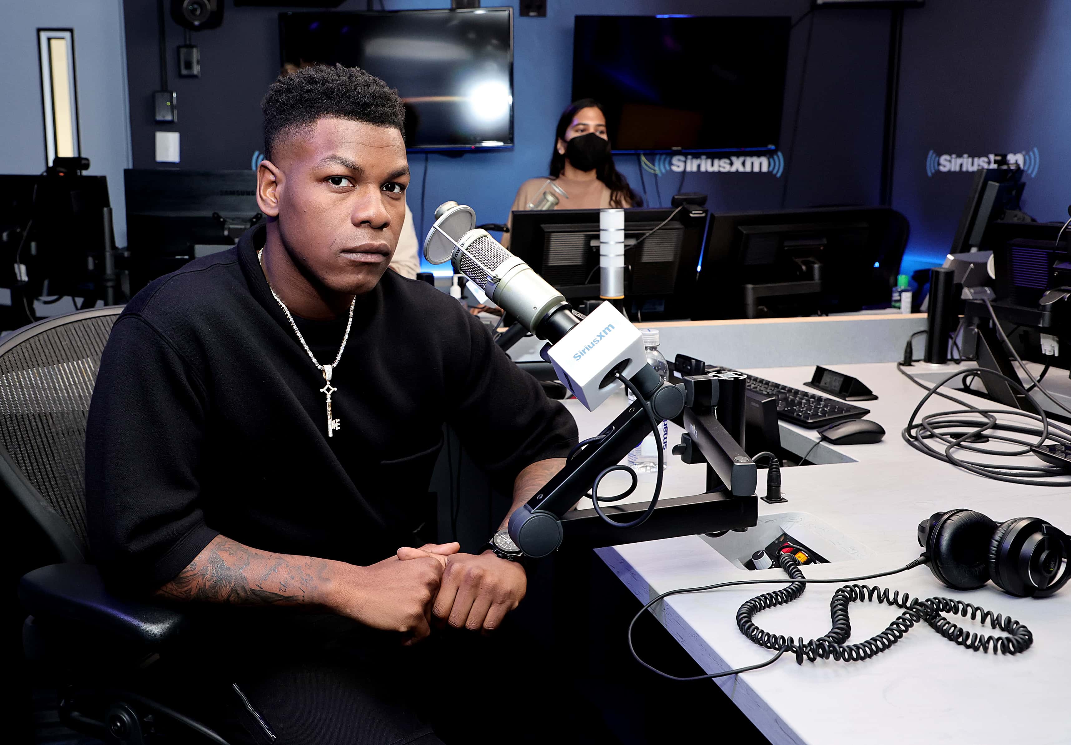 John Boyega visits SiriusXM at SiriusXM Studio on August 17, 2022 in New York City.