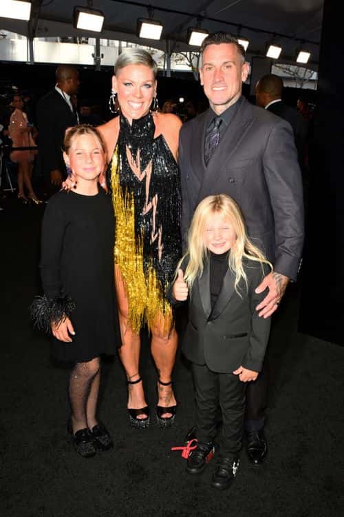 (L-R) Willow Sage Hart, P!nk, Carey Hart, and Jameson Moon Hart&nbsp;attend the 2022 American Music Awards at Microsoft Theater on November 20, 2022 in Los Angeles, California.