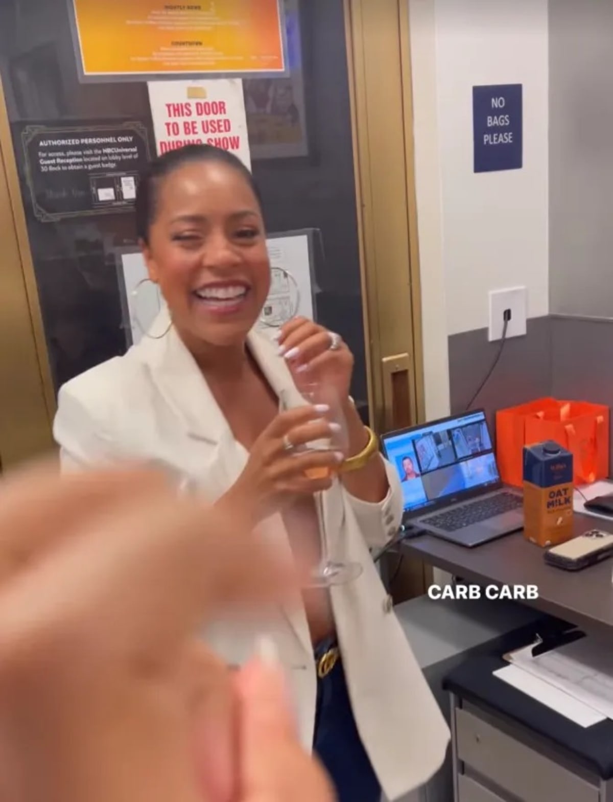 Sheinelle Jones revealed real reason behind her day drinking on her Instagram story (@ariannagab/Instagram)