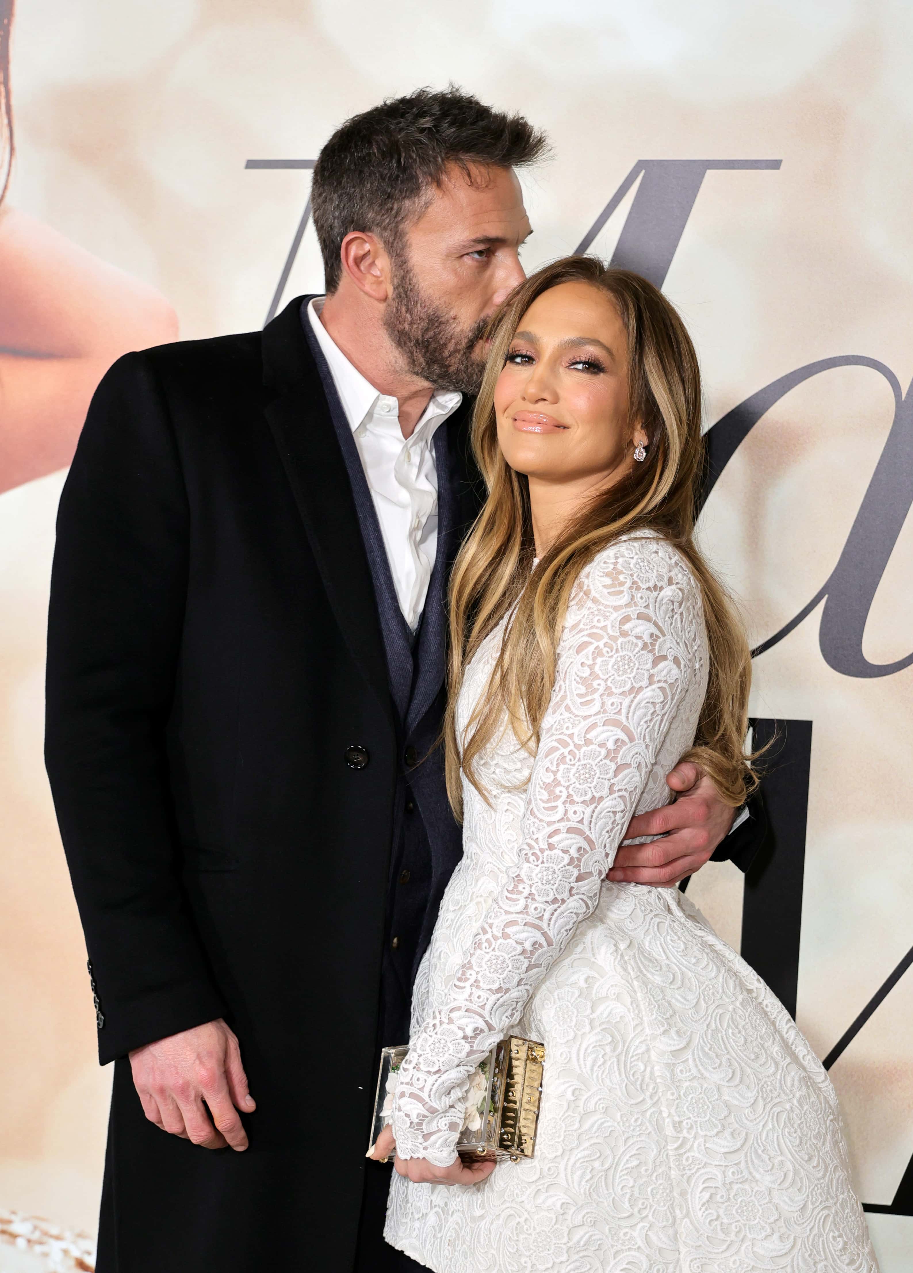 (L-R) Ben Affleck and Jennifer Lopez attend the Los Angeles Special Screening of