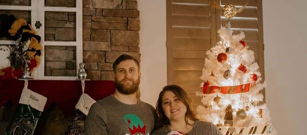 Alek and Laura (Alek Ilg/Facebook)