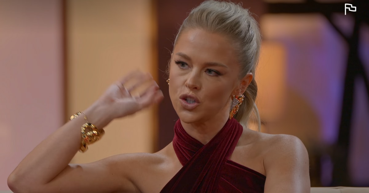 Did 'Love is Blind' Season 5 stars Stacy Synder kissed Izzy Zapata after the show ended (Netflix)