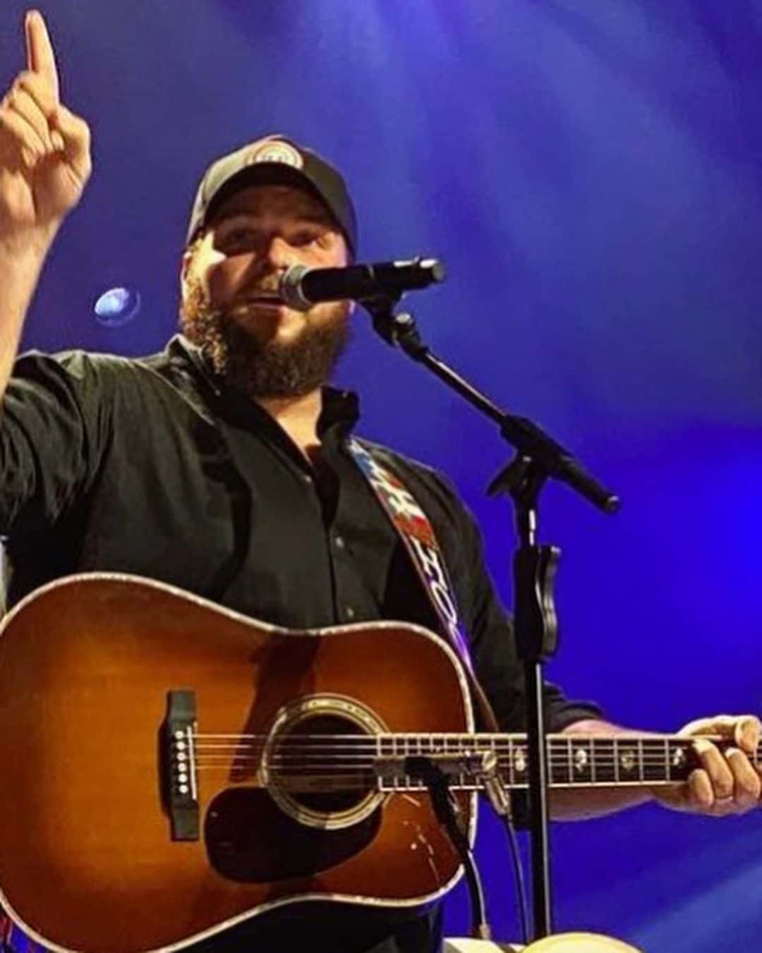 'The Voice' Season 17 winner Jake Hoot (Instagram/jake.hoot.music)