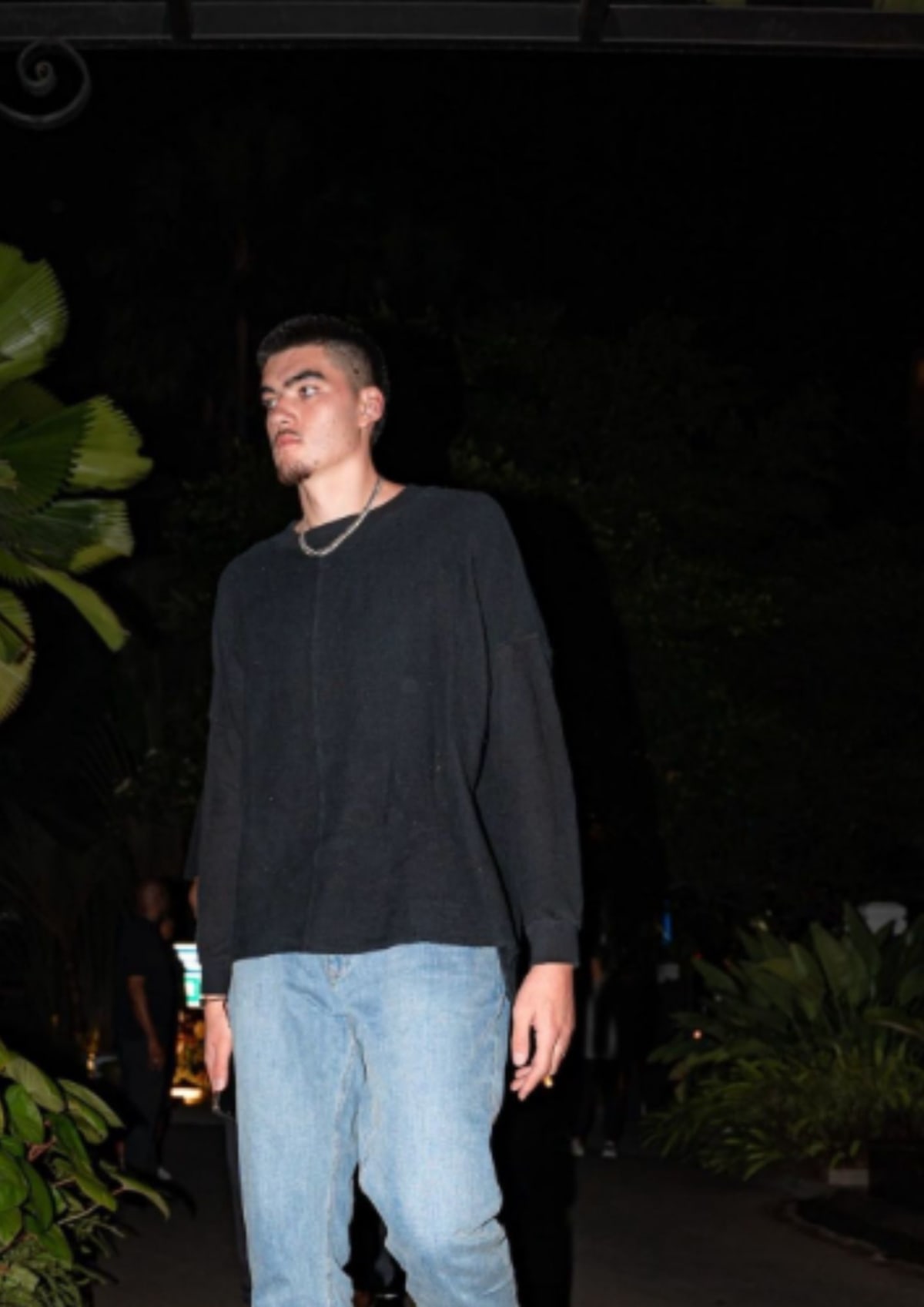 (@zachedey/Instagram)