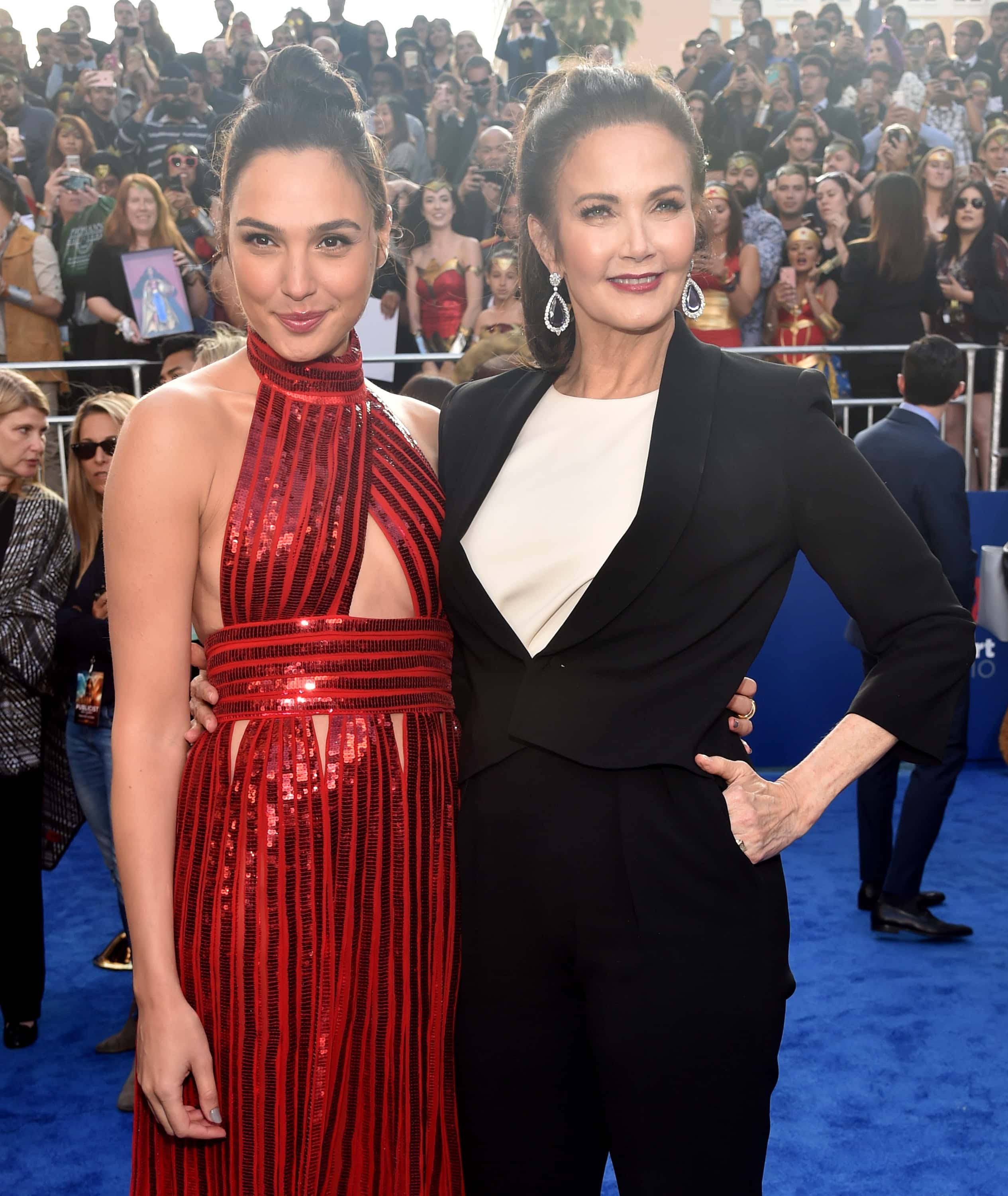 HOLLYWOOD, CA - MAY 25:  Actors Gal Gadot (L) and Lynda Carter attend the premiere of Warner Bros. P