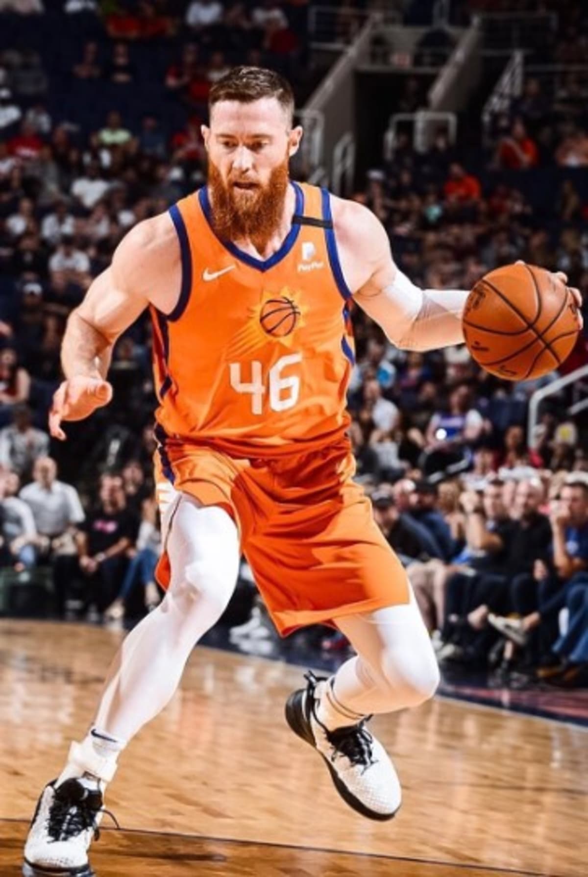 Aron Baynes is standing tall at 6 feet 10 inches which is approximately 210 cm and 2.10 m (@aronbaynes/Instagram)