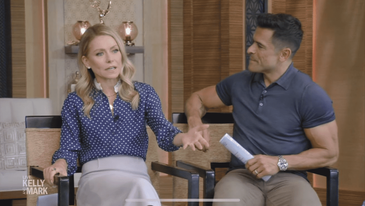 Kelly Ripa called out a young girl in the audience for rolling eyes at her while she talked about teens needing enough sleep with Mark (@livekellyandmark/YouTube)