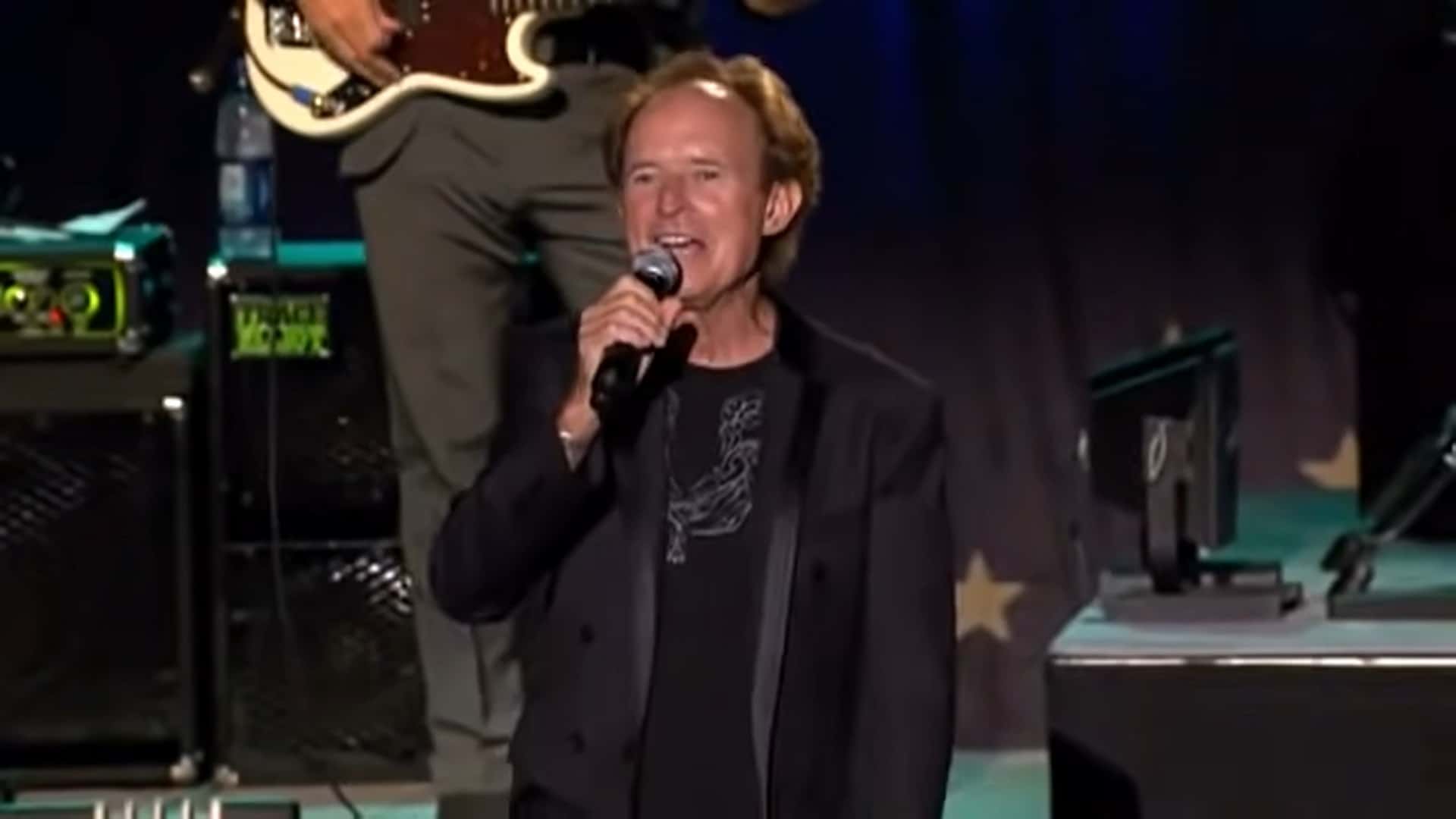 Gary Wright died at the age of 80 (YouTube/@@GaryWrightOfficial)