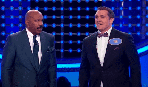 Steve Harvey and Timothy  Bliefnick in 'Family Feud' (ABC 7 Chicago/YouTube)
