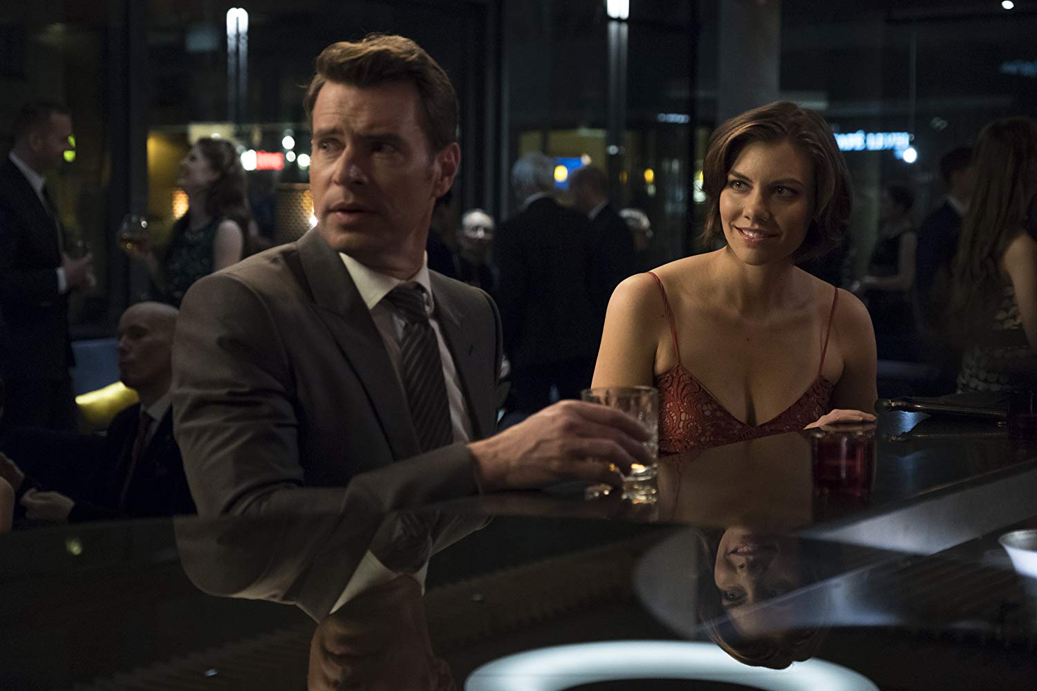 Scott Foley and Lauren Cohan in 'Whiskey Cavalier'.
(Source: IMDB)