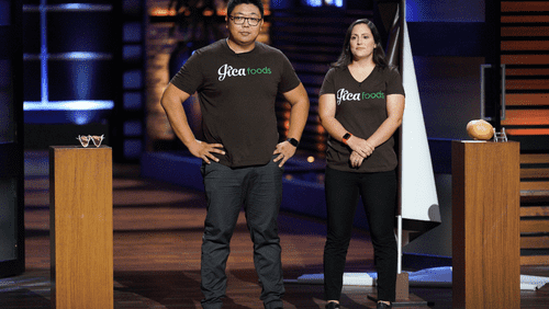 Xin and Melissa in 'Shark Tank' Season 14 episode 10 (ABC)