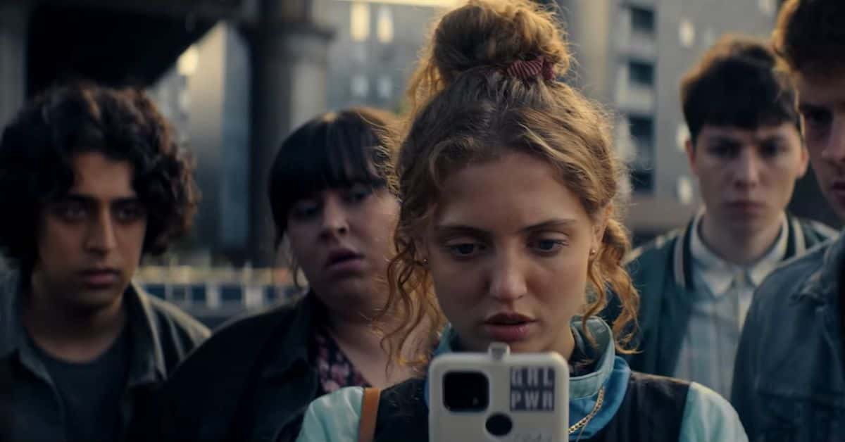 Ali Khan, Natalie Blair, Amelia Clarkson, Ellis Howard and Harry Redding in 'Red Rose' (Youtube/ BBC Three)