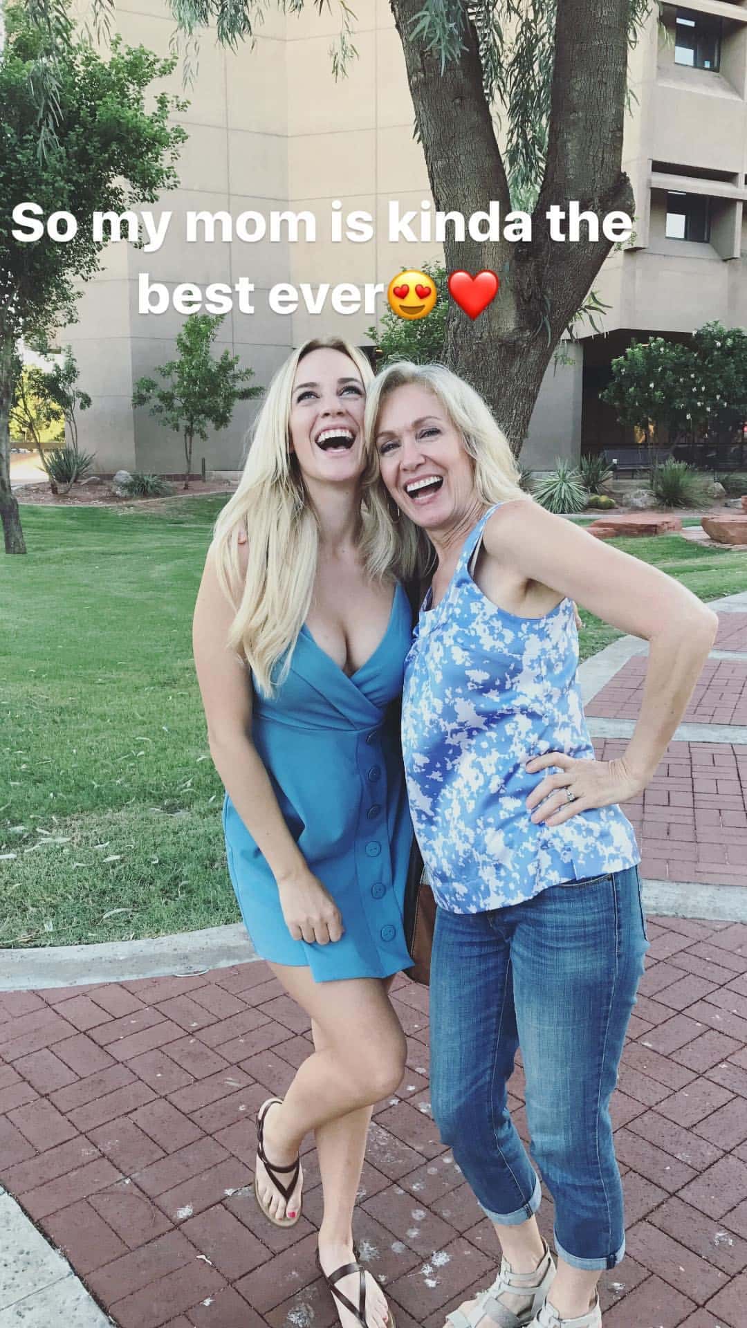Paige Spiranac and her mom (r/Paige Spiranac/ Reddit)
