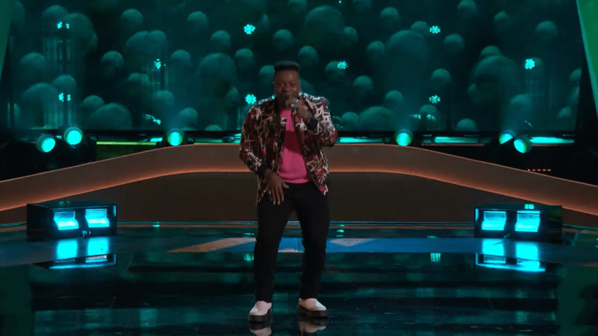 'The Voice' Season 24 singer Stee Colvin managed to turn chair around with 1 block (NBC)