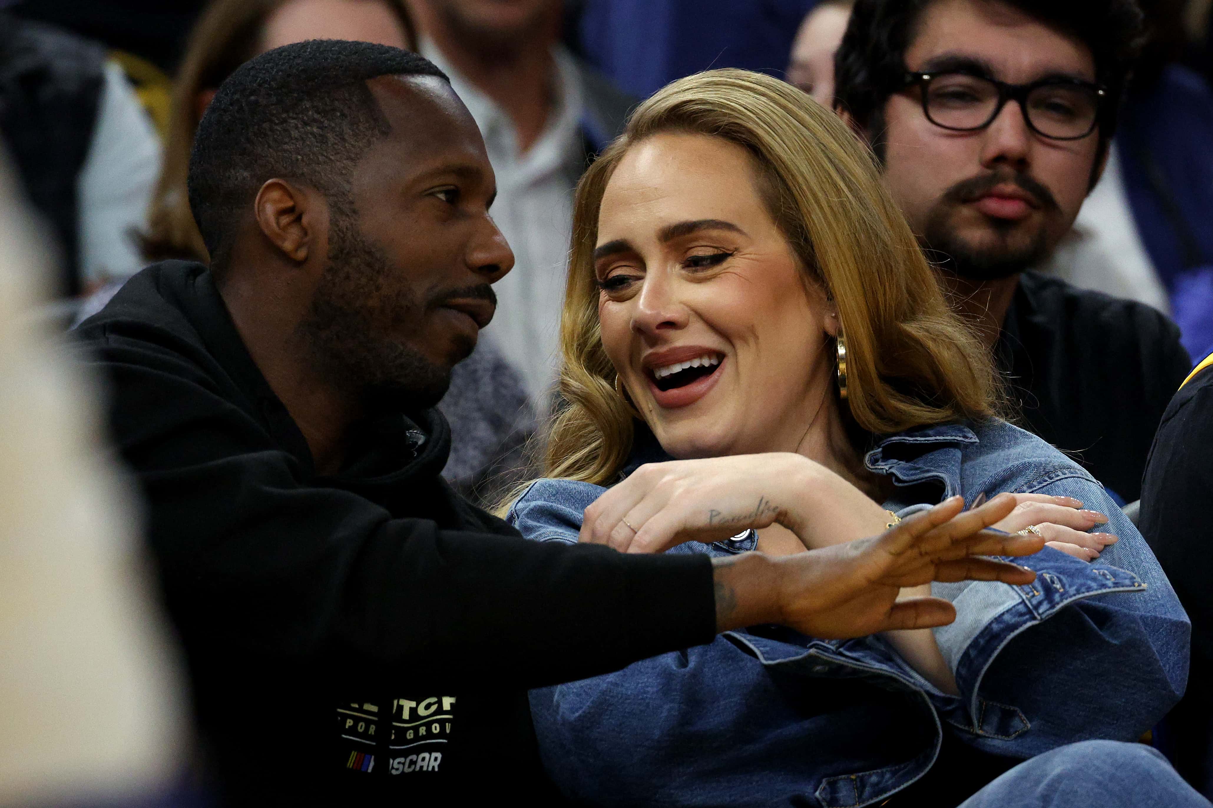 SAN FRANCISCO, CALIFORNIA - MAY 20: Agent Rich Paul and Adele attend Game Two of the 2022 NBA Playof