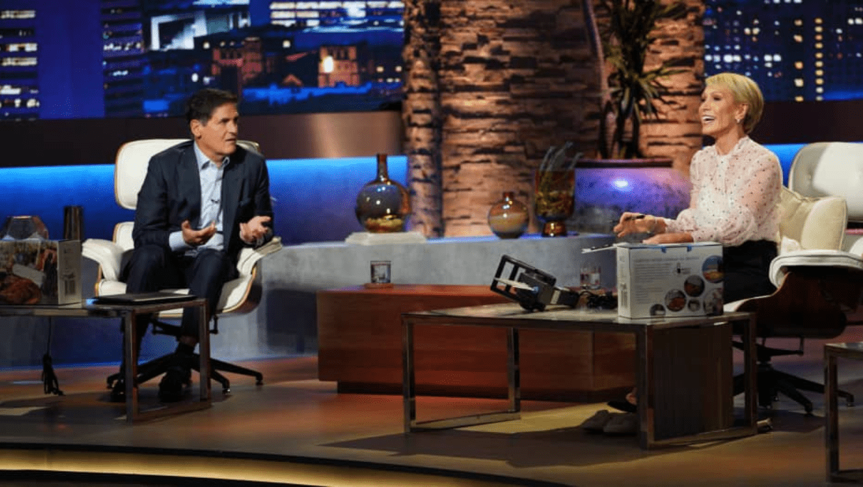 Barbara Corcoran (R) on her first meeting with Mark Cuban (L) (ABC)