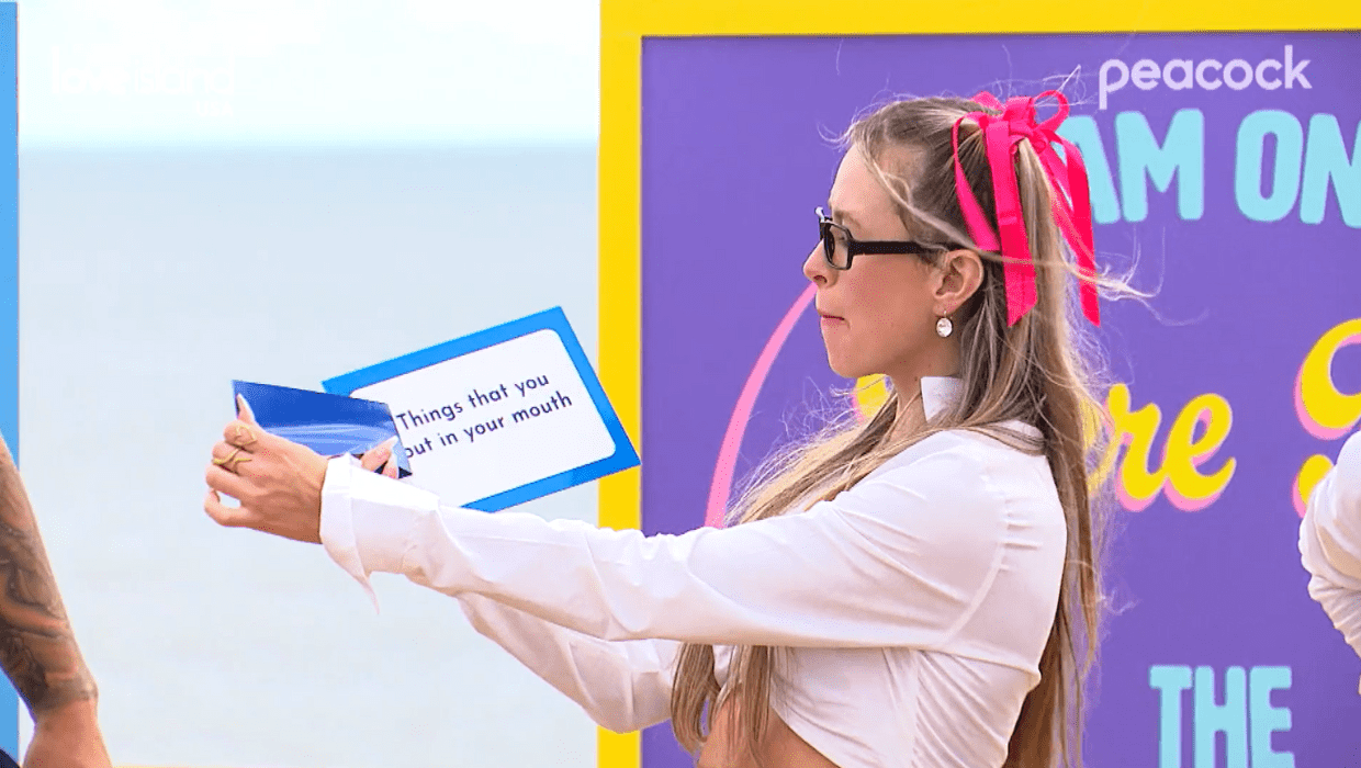 'Love Island USA' Season 5 islander Anna reading the challenge (Peacock)