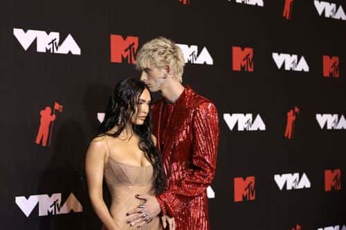 (L-R) Megan Fox and Machine Gun Kelly attend the 2021 MTV Video Music Awards at Barclays Center on September 12, 2021 in the Brooklyn borough of New York City.