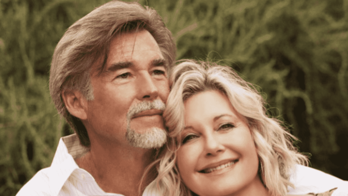 Olivia Newton-John (R), who died at the age of 73 was married to John Easterling (L) since 2008 (Photo: Instagram@therealonj)