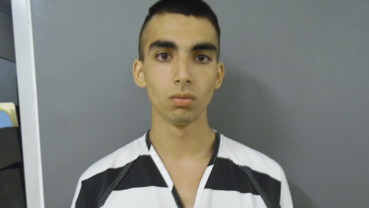 Julius Mullins was formerly dating Manuela Allen's daughter (Young County Jail)