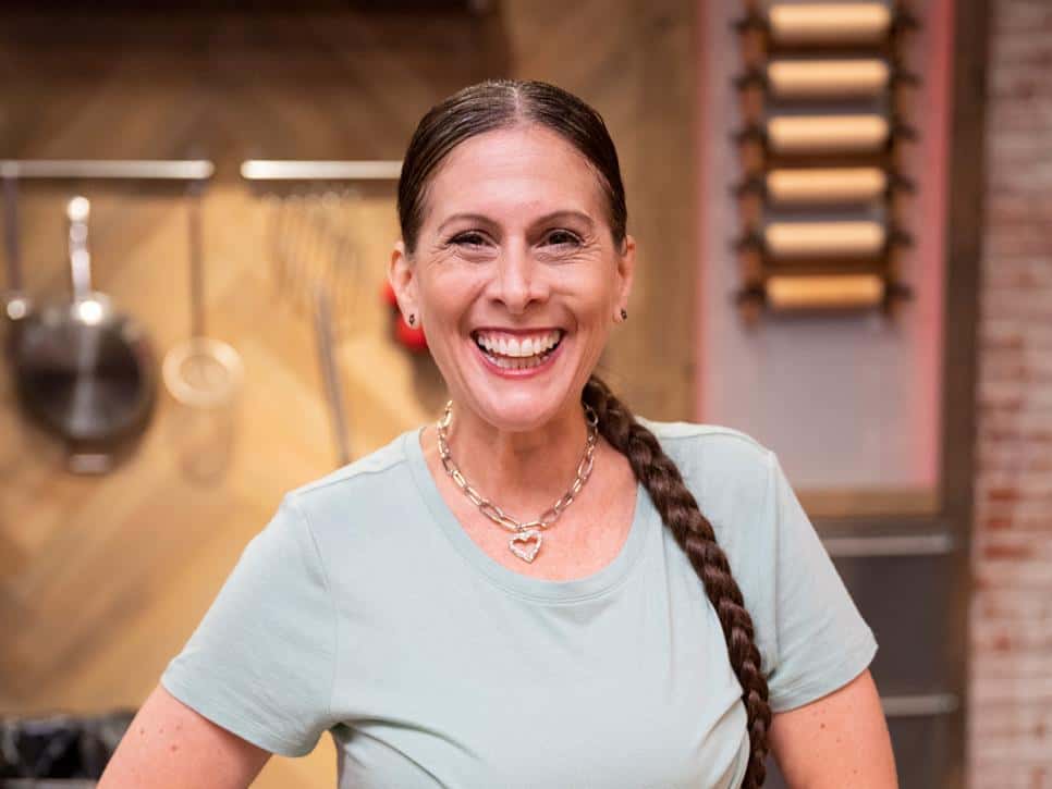 Amy Solomon — Las Vegas: 'Worst Cooks in America: Love at First Bite' Season 27 (Food Network/ Website)  