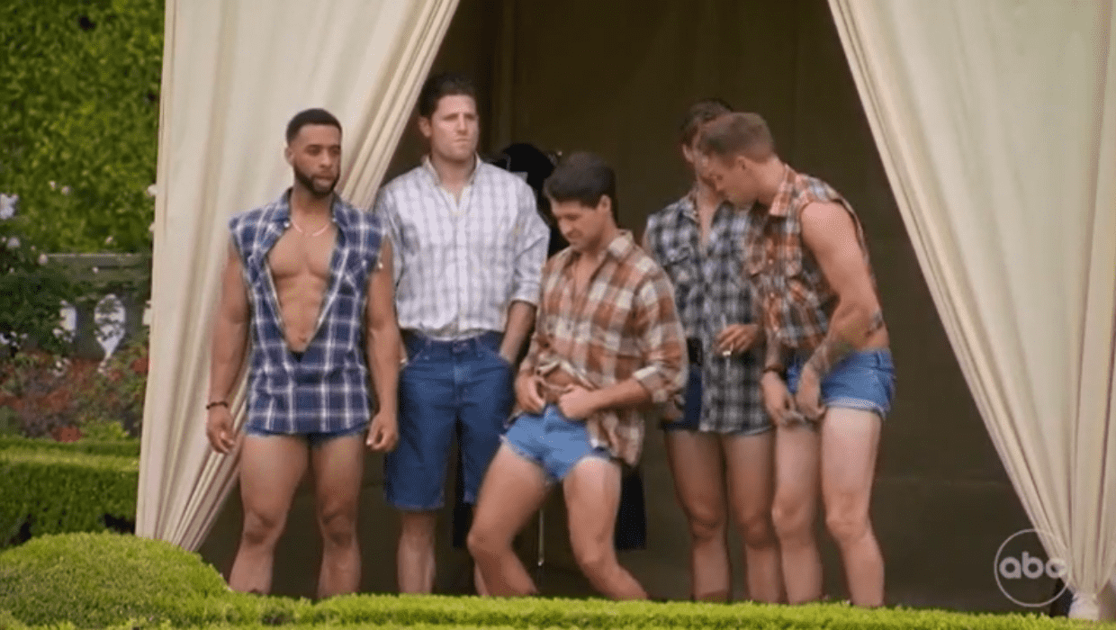 Group Date Photoshoot in 'The Bachelorette' 2022 (ABC)