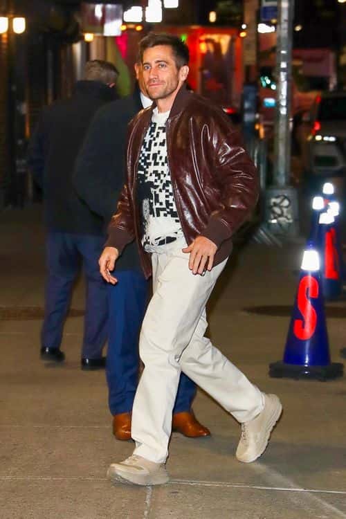 Jake Gyllenhaal rocks a brown bomber jacket. (Photo: Backgrid)