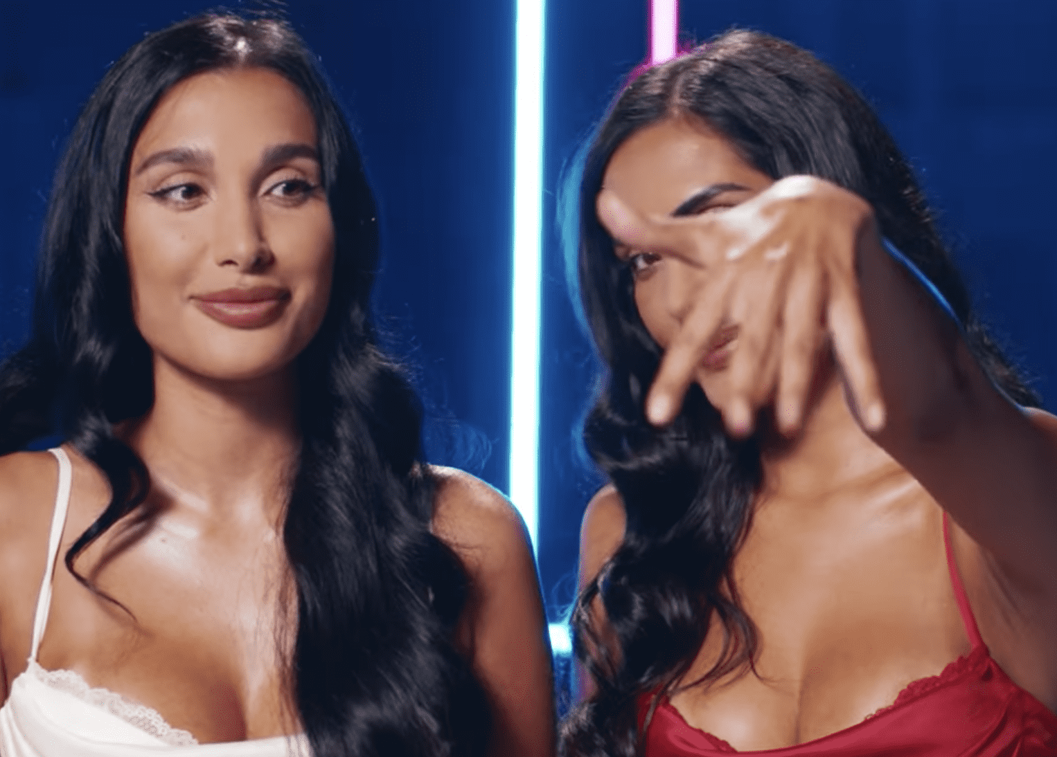 Nina and Diana Parsijani in the trailer of Netflix's 'Dated and Related' (@ninaxdiana/Instagram)