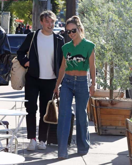 Olivia Wilde out for lunch with brother. (Photo: Backgrid)