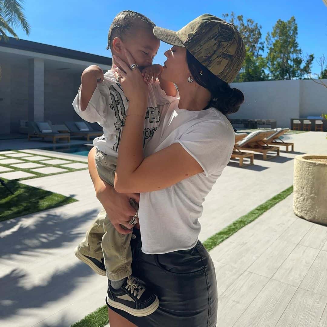 Kylie Jenner and her son, Aire (Instagram/@kyliejenner)