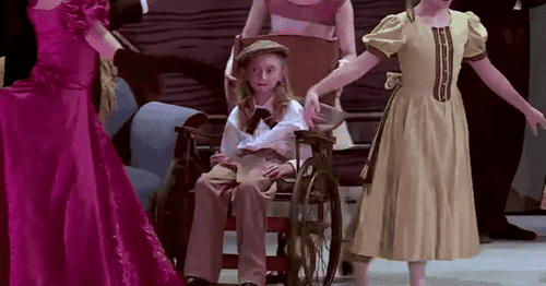 Olivia Francis had always dreamed of performing in a Christmas ballet. (screenshot from DailyMail)