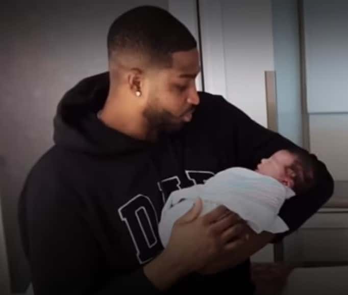 The episode also featured Tristan meeting his newborn son (Screenshot/Hulu)