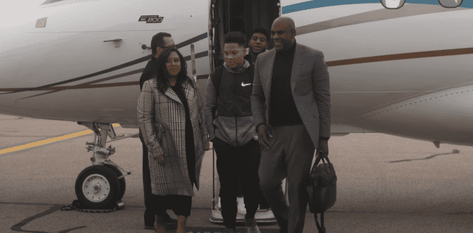 Mel Tucker with Jo-Ellyn Tucker and family (@MSUSpartanAthletics/YouTube)