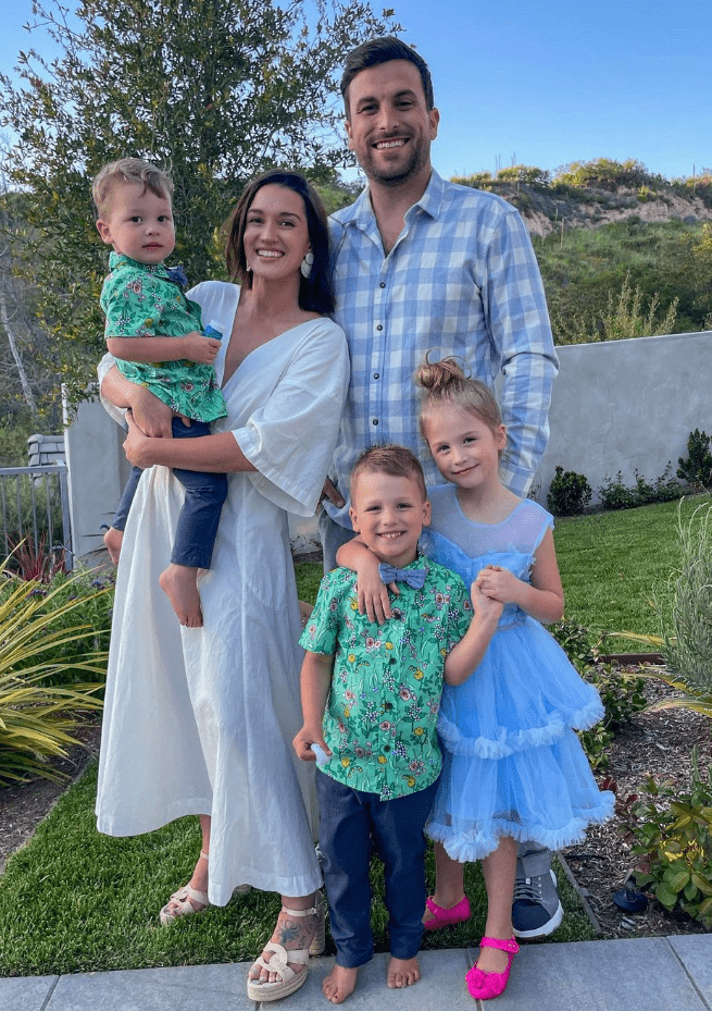 Jade Roper Tolbert with her husband Tanner Tolbert and children (Instagram)