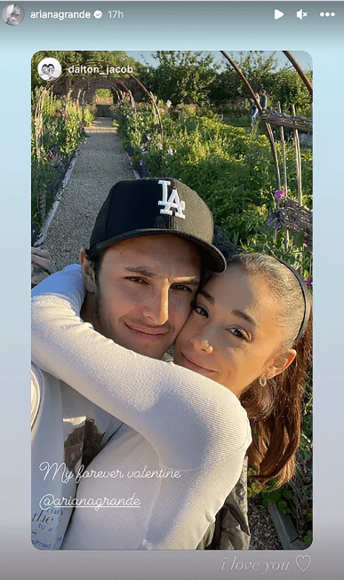 Ariana Grande and Dalton Gomez has been married since 2021 (arianagrande/Instagram)